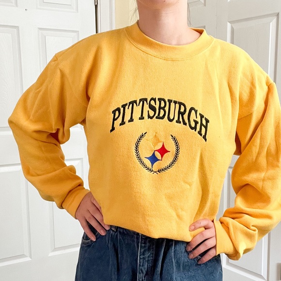 Steelers 💛❤️💙🖤 Vintage Size Large Cropped Hoodie, Yellow Pittsburgh NFL - Picture 2 of 4